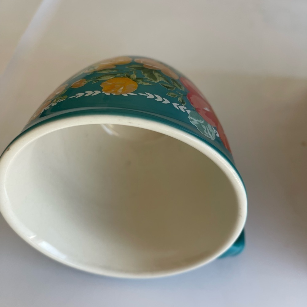 The Pioneer Woman Aqua and Red Floral Mug - Picture 2 of 3